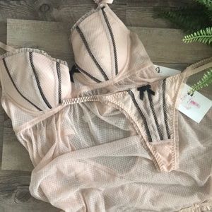 Vintage Style babydoll and panty NWT
